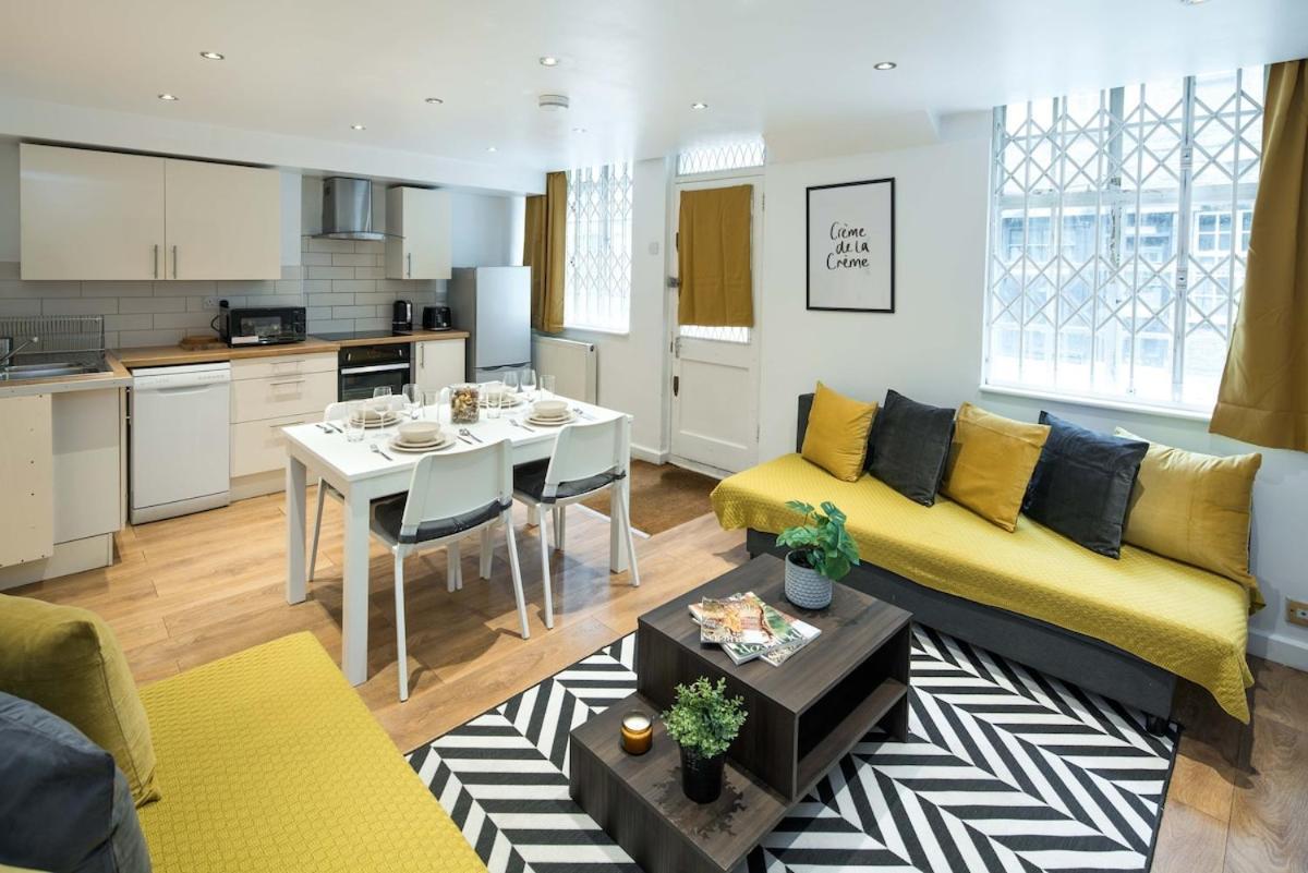Modern 2-bed In Marble Arch Londra