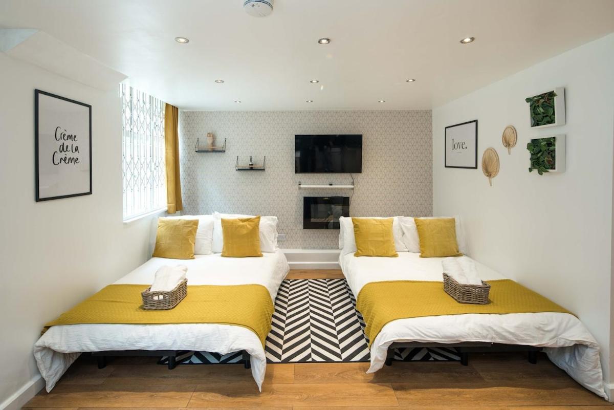 Modern 2-bed In Marble Arch Londra